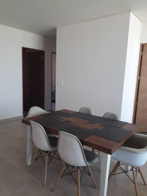 Nuevo Y Lujoso Departmento Residencial Queretaro. Lägenhet Exteriör bild